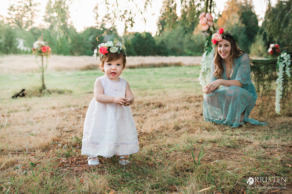 K C Hoop Swing Portraits | Child and Family Portraits Children and Family Pictures Photographer Kristen Buchmann Photography Seattle Bellevue Kirkland Renton Kent Issaquah Maple Valley Covington Black Diamond (11)