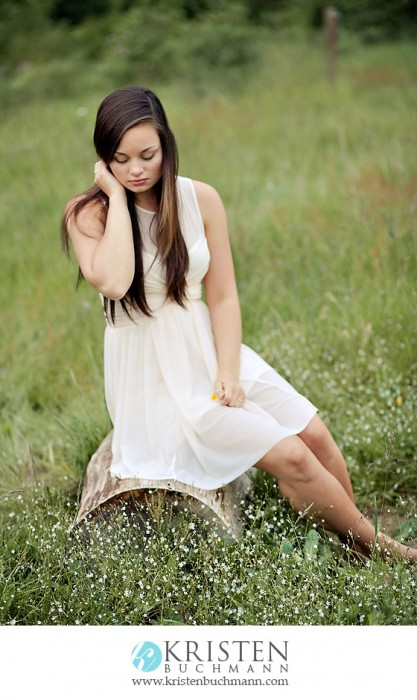 Emma 11 Senior Portraits Senior Pictures Photographer Kristen Buchmann Photography Bellevue Kirkland Renton Kent Issaquah (6)
